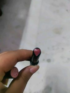 Swiss Beauty Lipstick