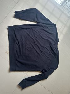 Black Long Sleeve Sweatshirt