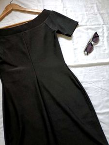 Elegant Black Off-Shoulder Dress