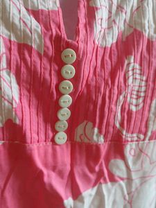 Pink Floral 3/4 Sleeve Short Kurta