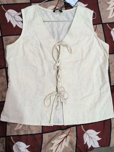 Chic Linen Blend Tie-Front Sleeveless Top
