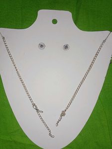 Sparkling Rhinestone Necklace &amp; Earring Set