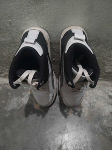 Puma Ferrari High-Top Sneakers