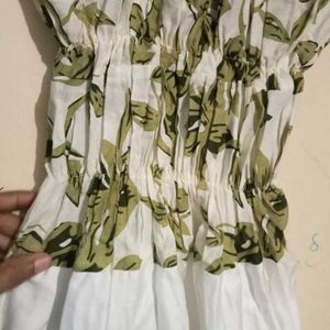 Girls Frock 3 Pis Available