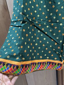 Green Printed bandhni kurta &amp; Leggings