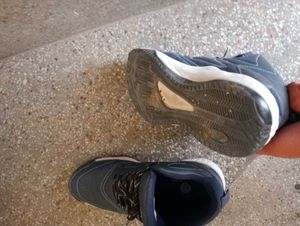 Athletic basketball Shoes