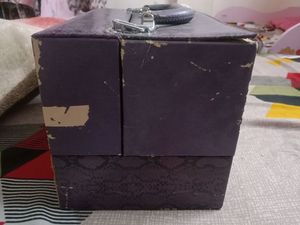 Vanity storage kit