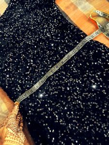 black bodycon partywear dress