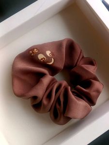 📿🟤Premium SiLK Scrunch 🙆🏻‍♀️🧸