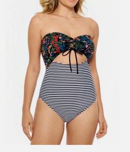 cut outs Swimsuit🌸