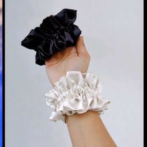 Cute Hair Scrunchies - Set of 2