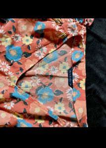 Mast And Harbour Dress V Neck Puff Sleeve