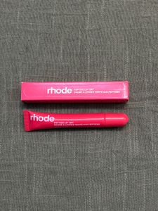 Rhode Peptide Lip Tint( Guava Spritz)