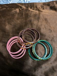 Cute Combo Of Plastic Bangles for Everyday Use