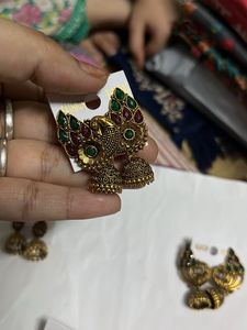 8 Combo Earring