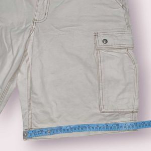Carhartt Vintage White Cargo Shorts (36&#34;)