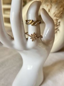 Elegant Golden Rings