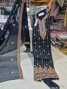 Elegant Embroidered Salwar Kameez