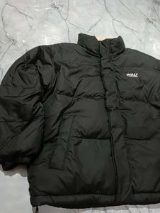 WAU double sided Black-white Puffer Jacket💎