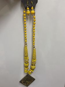 Yellow Beaded Jewelry Set