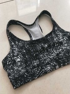 S Stylish Printed Sports Bra