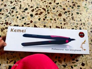 Kemei Hair Straightener