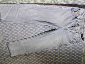 american eagle Light  Denim Jeans