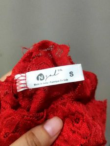 Red Lacy Embroidered Bralette Set (Free Size)