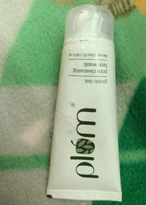 Plum Green Tea Face Wash