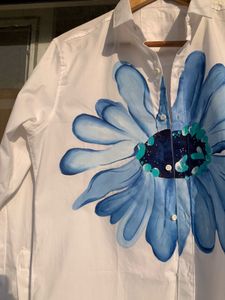 Single Bloom Shirt