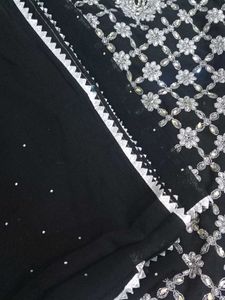 Black Kurti With Dupatta
