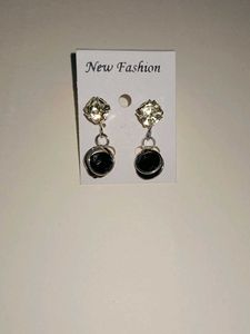 One Pair Earing