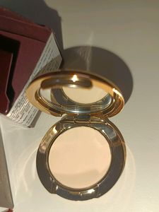 Charlotte Tilbury Compact