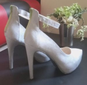 Queen Heels.