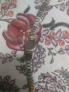 Elegant Gold-Tone Ladies Watch