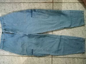 2 Blue Jeans