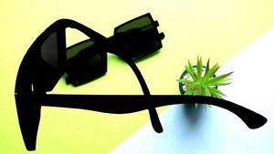 Black Square Framed Sunglasses