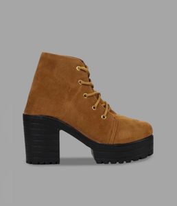 Women Brown Casual Boots 👢