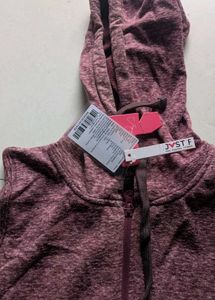 wool sleevless hoodies no offer plz