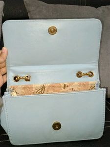 🎀Brand New Sling Bag 🎀