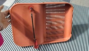 CUT-N-WASH CHOPPING BOARD