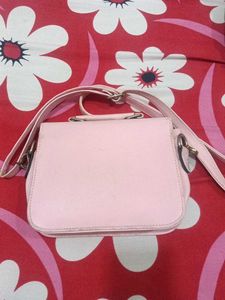 Pink &#39;Kiss&#39; Crossbody Bag