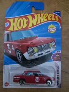 Hot Wheels Alfa Romeo Giulia Ti