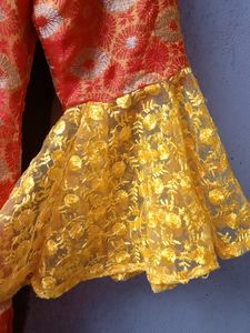 Beutiful Kurti For Festive Wear