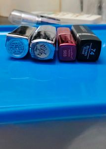 Lipstick 4 piece