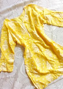 Butter Yellow Kurti 🎗