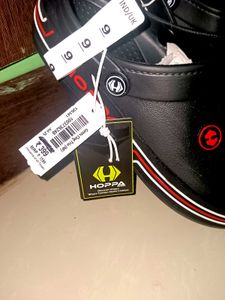 Black Hoppa Flip Flops