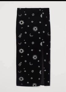 H&M Calf Length Black Skirt