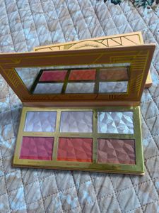 Makeup Palette