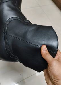 Branded Leather Boots Zudio